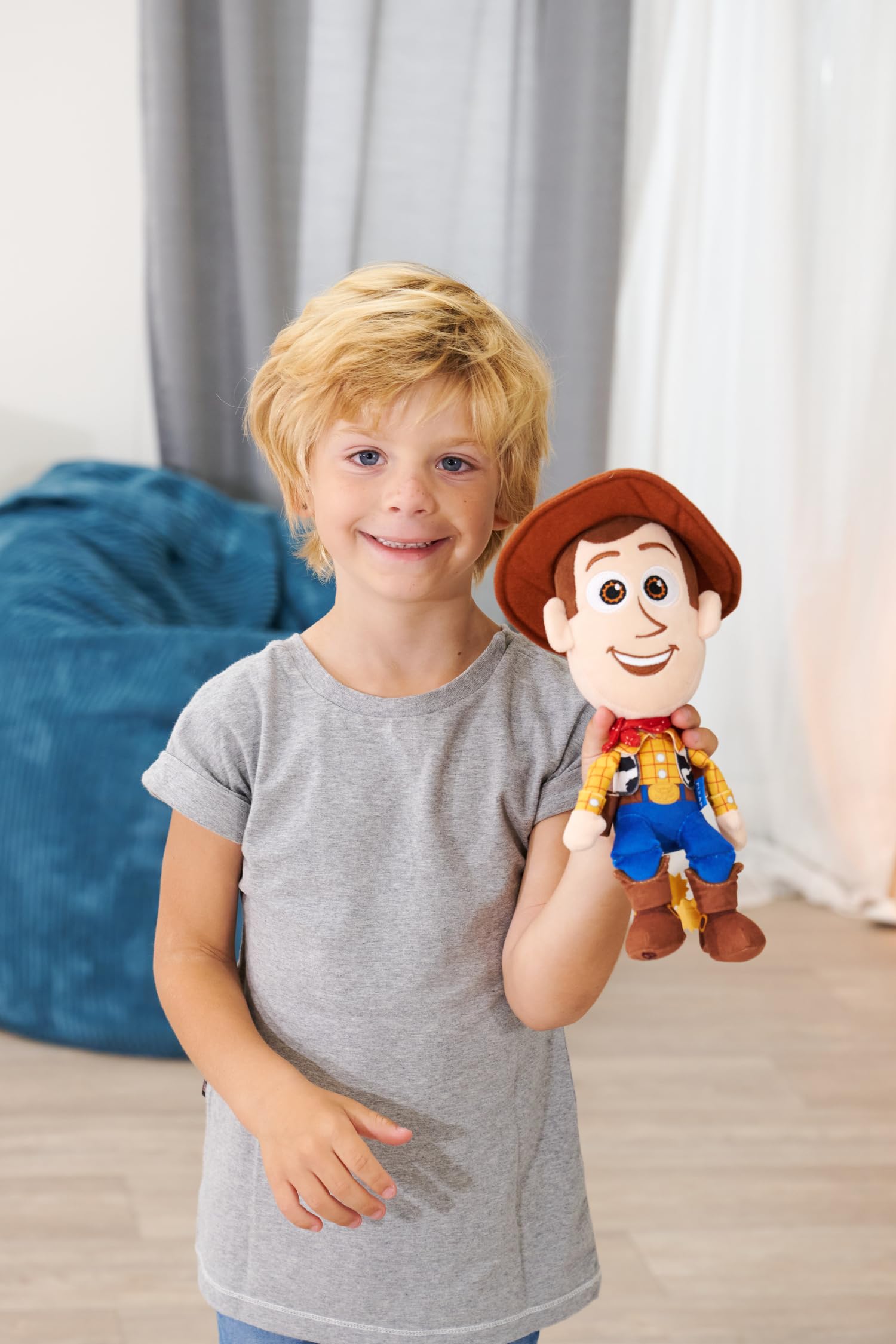 simba-disney-toy-story-5-woody-pl-schfigur-25-cm-ab-3-jahre image 3