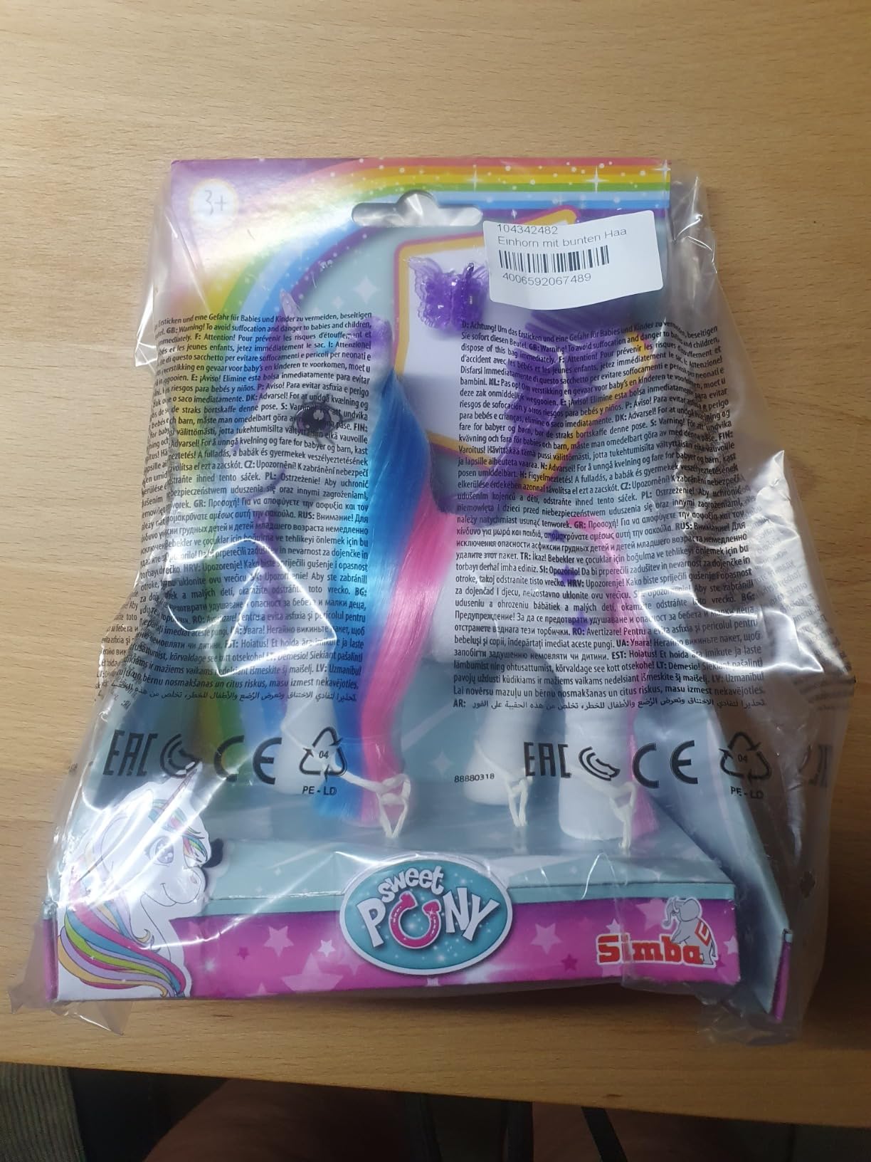 Mähne kämmt sich