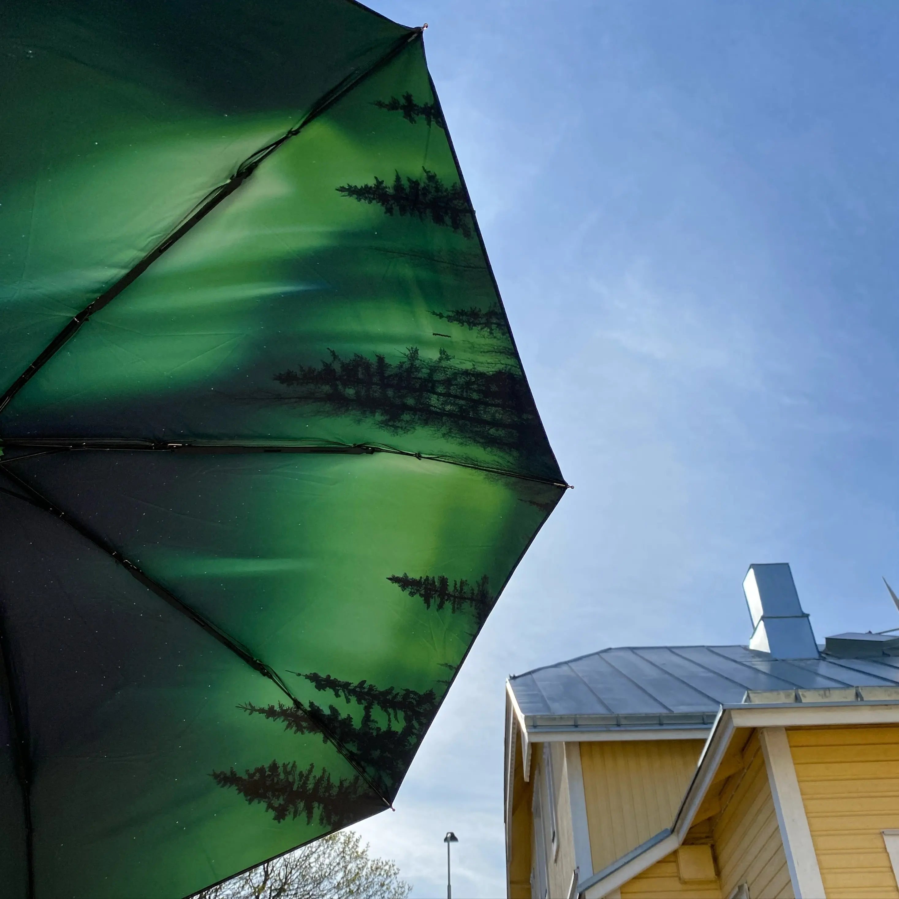 happysweeds-original-umbrella-norrsken-regenschirm-winddicht-upf50 image 2