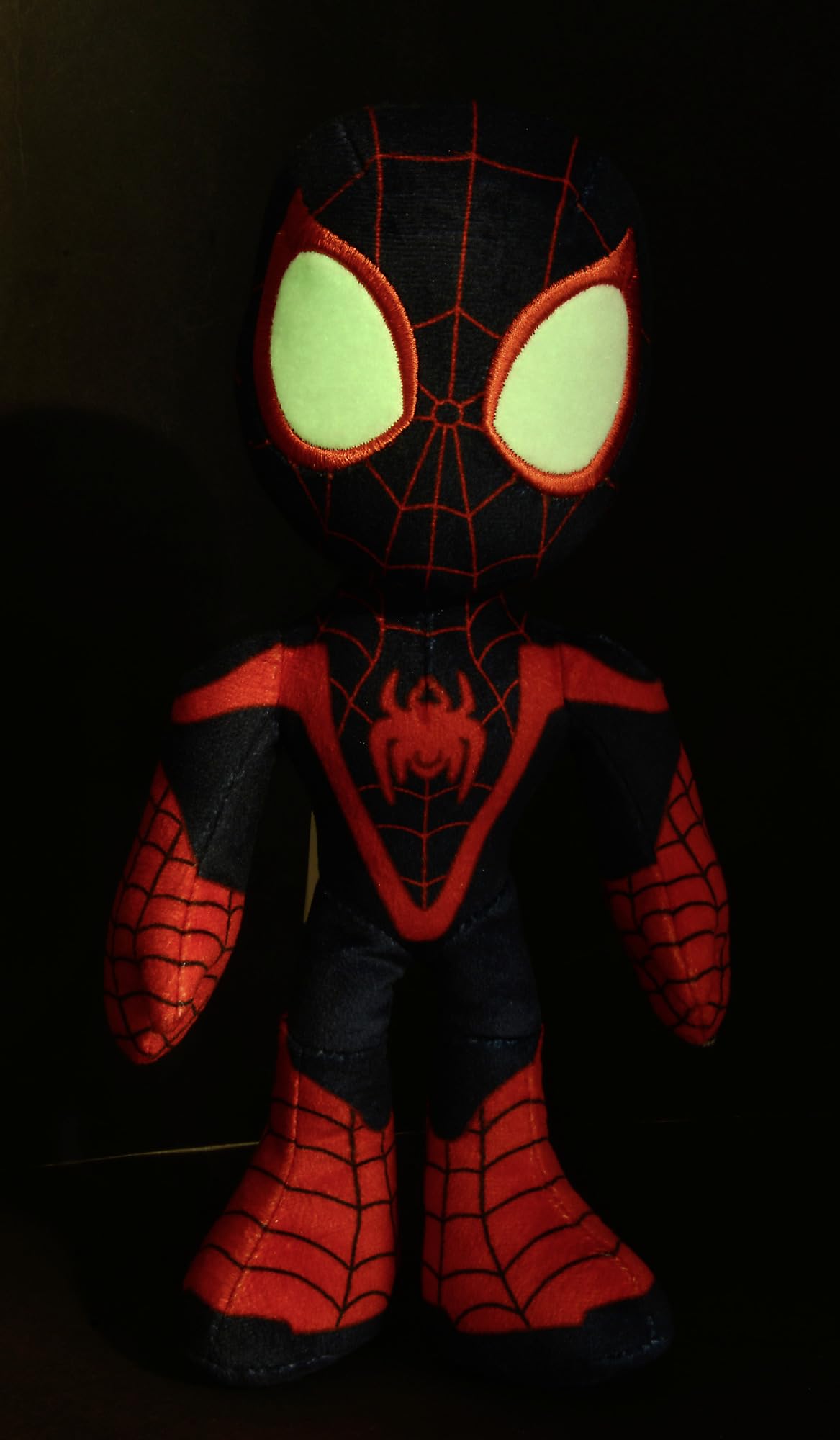 simba-disney-miles-morales-pl-schfigur-25cm-leuchtaugen image 3